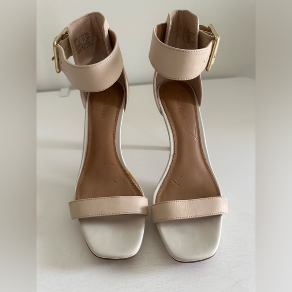 Women’s Calvin Klein Ecru Stiletto Heels Size 6 - Picture 2 of 8